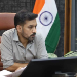 जिलाधिकारी ने अधिकारियों को दिए मानसून के दौरान सतर्क रहने के निर्देश
